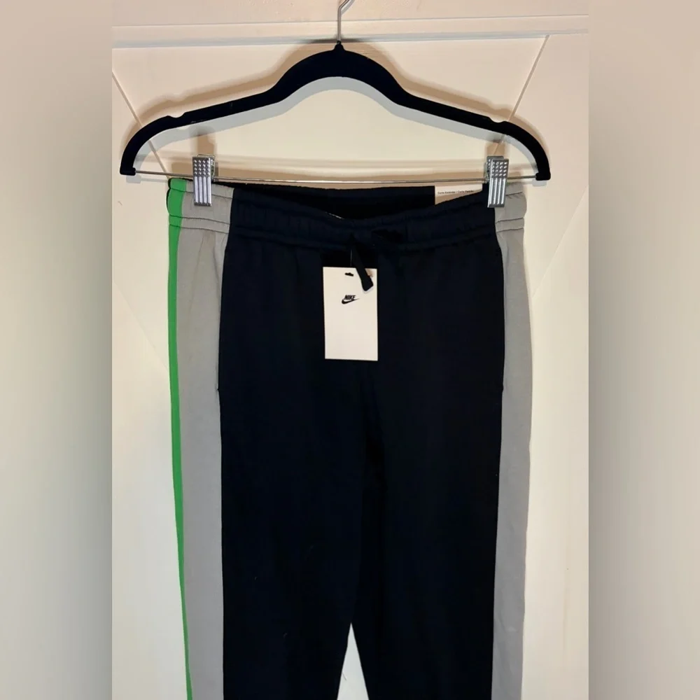 Nike Kids Black and Gray Joggers with Green Accents Size XL NWT
